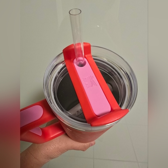 NWT Stanley Target 2025 Valentine's Day Limited Ed Collab The Flowstate Quencher - Picture 7 of 10